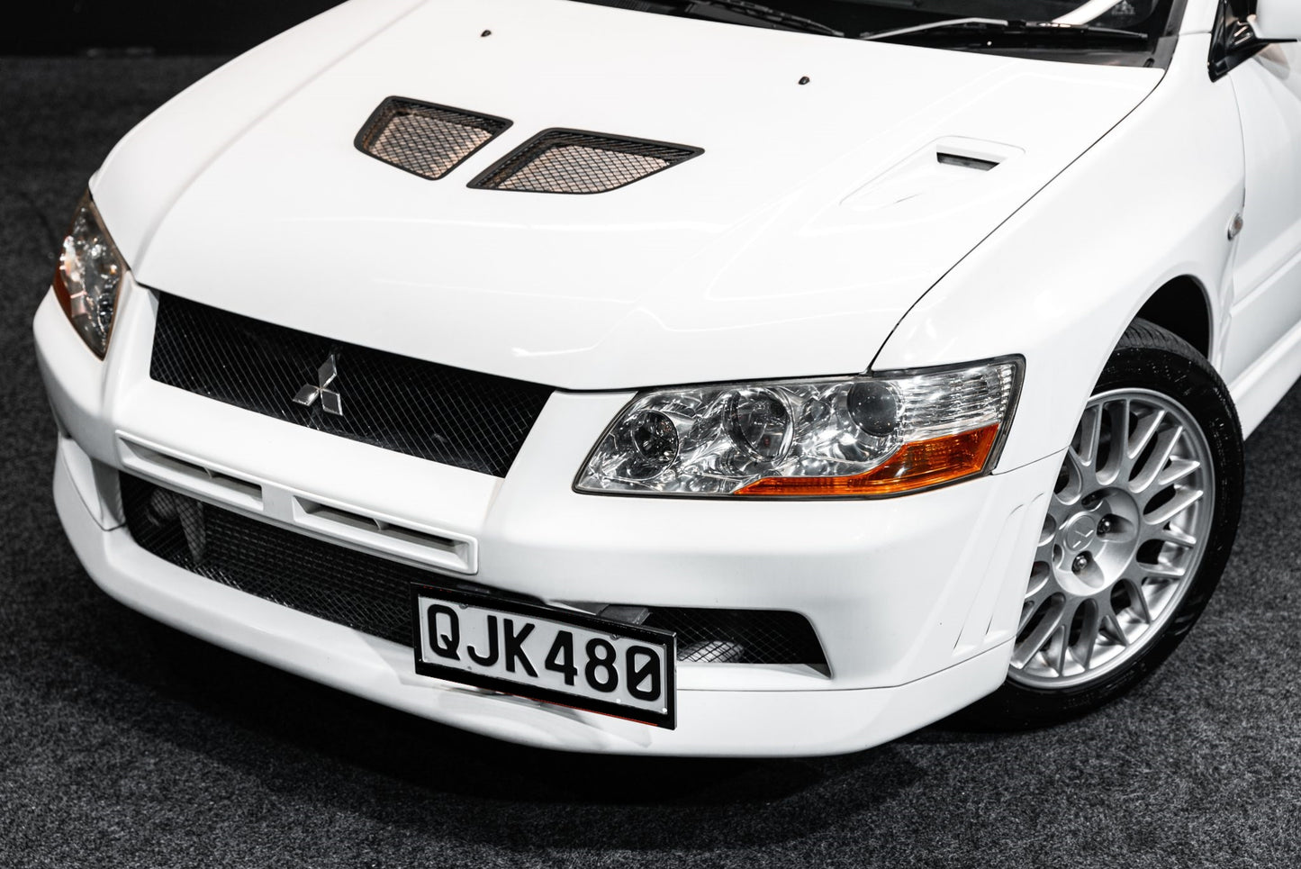 2001 Mitsubishi Lancer Evolution VII - LOW KM!