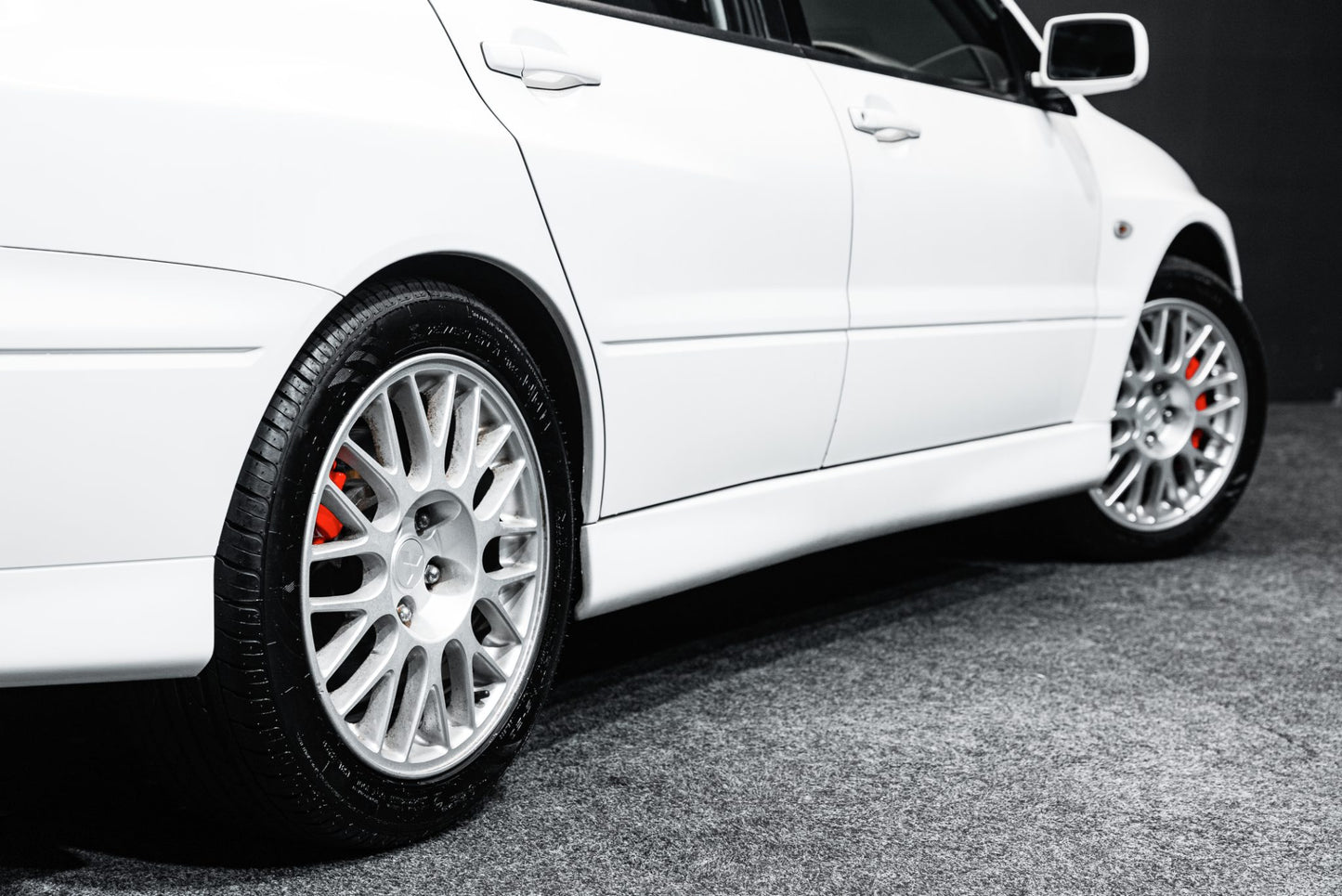 2001 Mitsubishi Lancer Evolution VII - LOW KM!