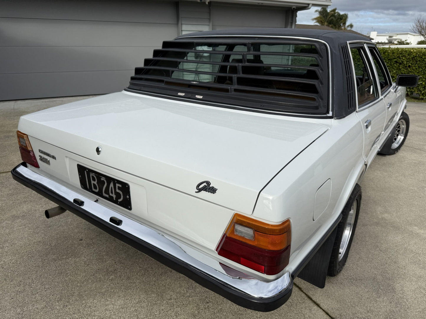 1977 Ford Cortina MK4, 2.0 Ghia