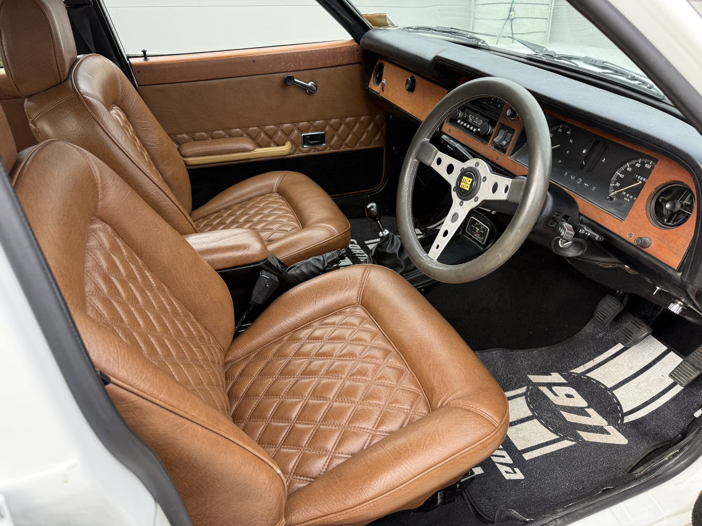 1977 Ford Cortina MK4, 2.0 Ghia