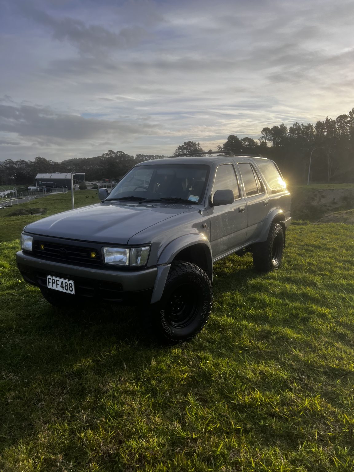 1992 Toyota Hilux V8 Surf