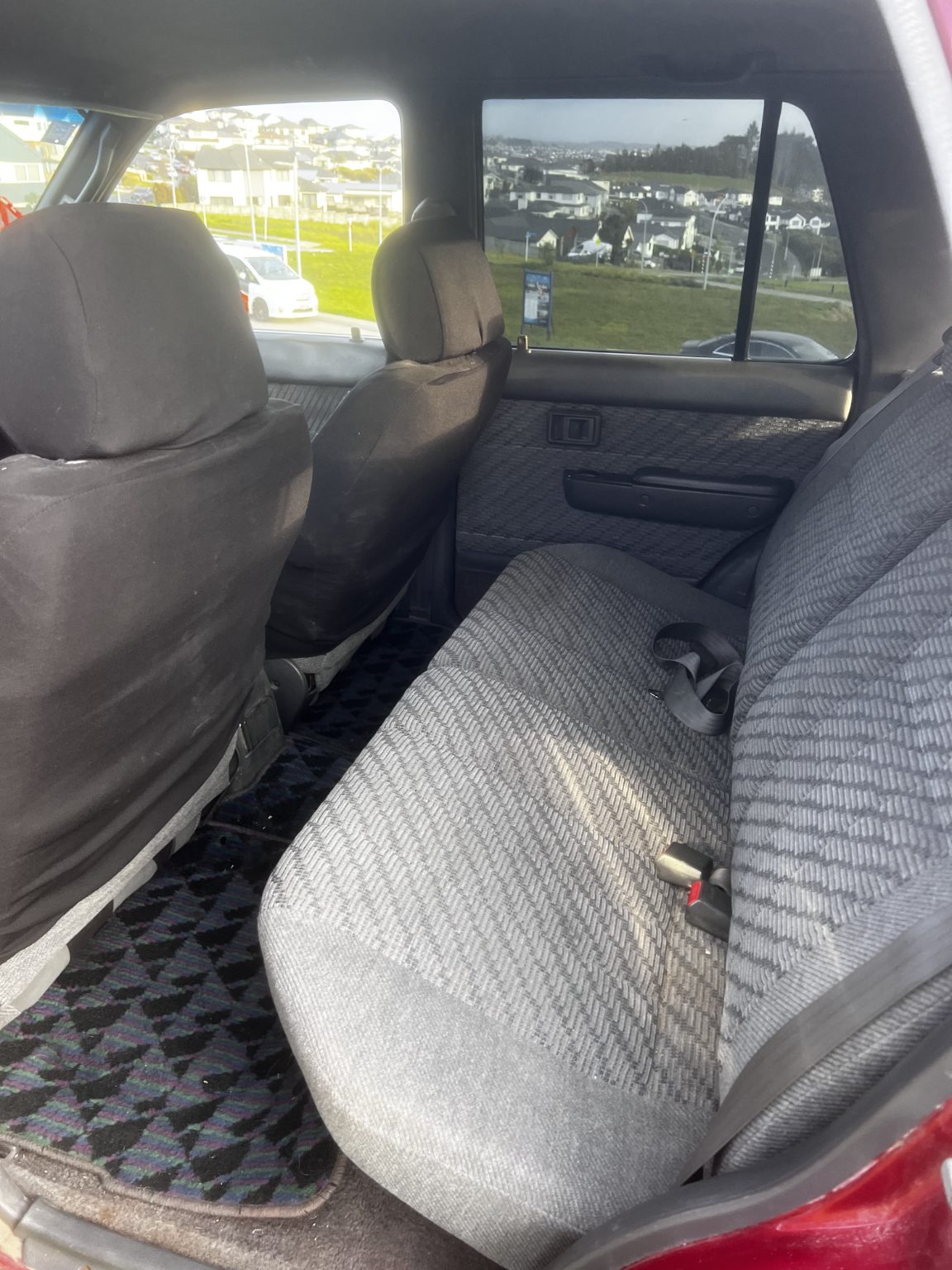 1992 Toyota Hilux V8 Surf