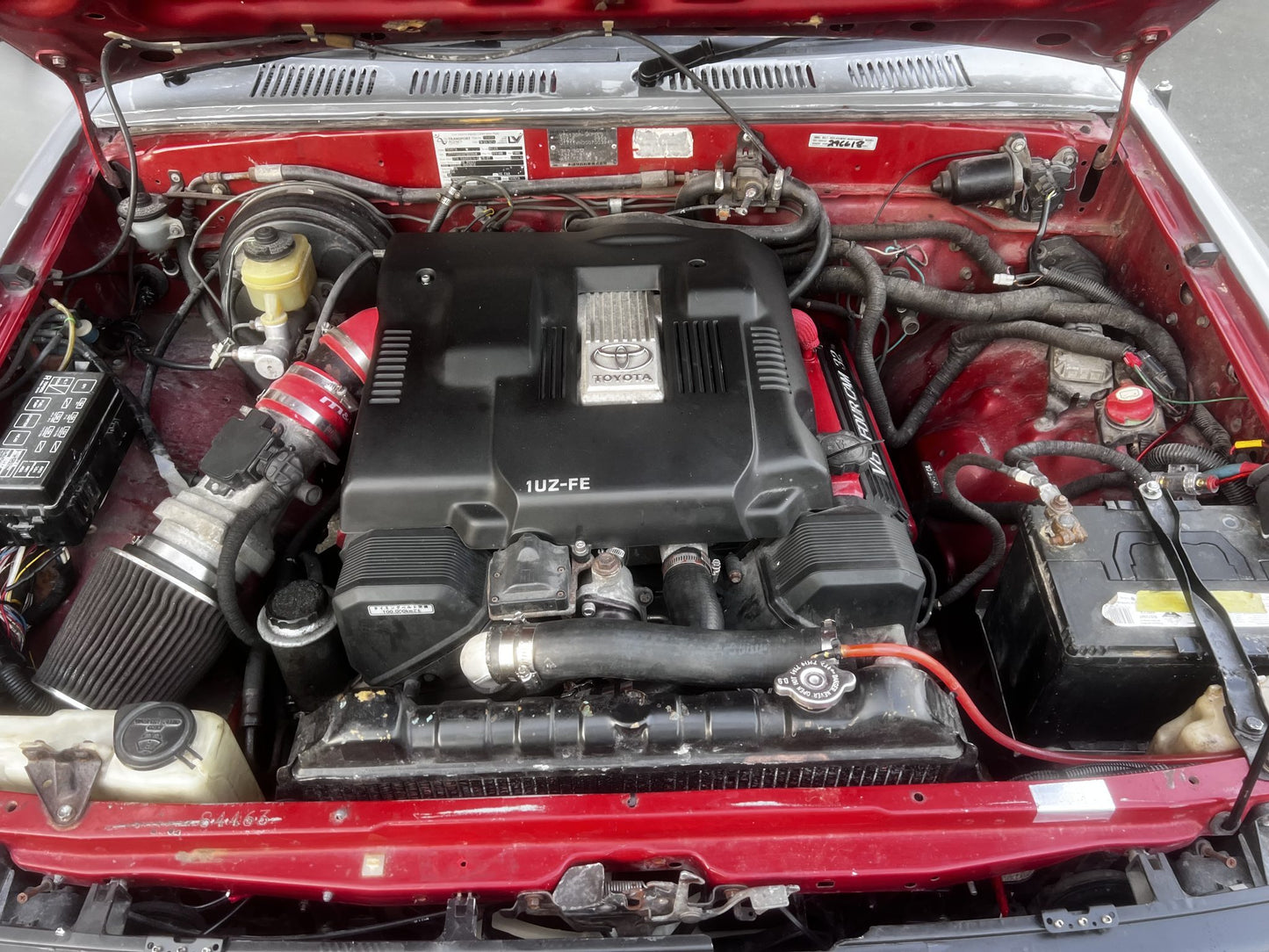 1992 Toyota Hilux V8 Surf