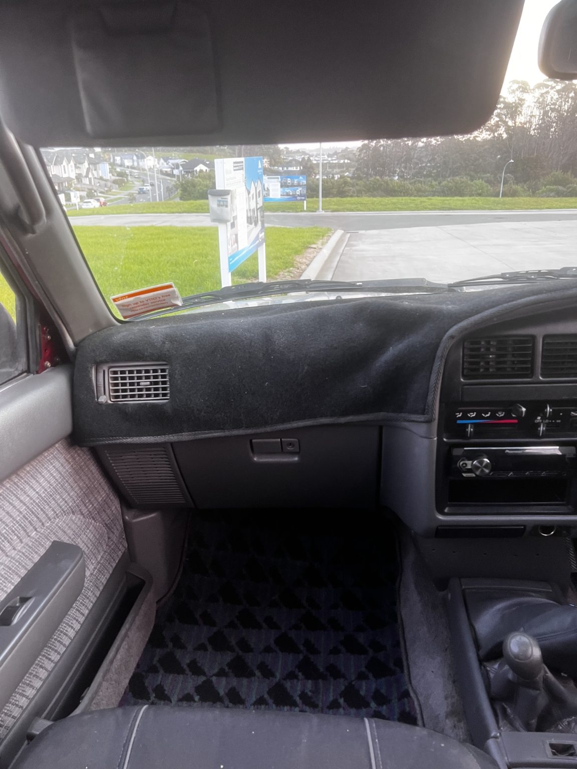 1992 Toyota Hilux V8 Surf