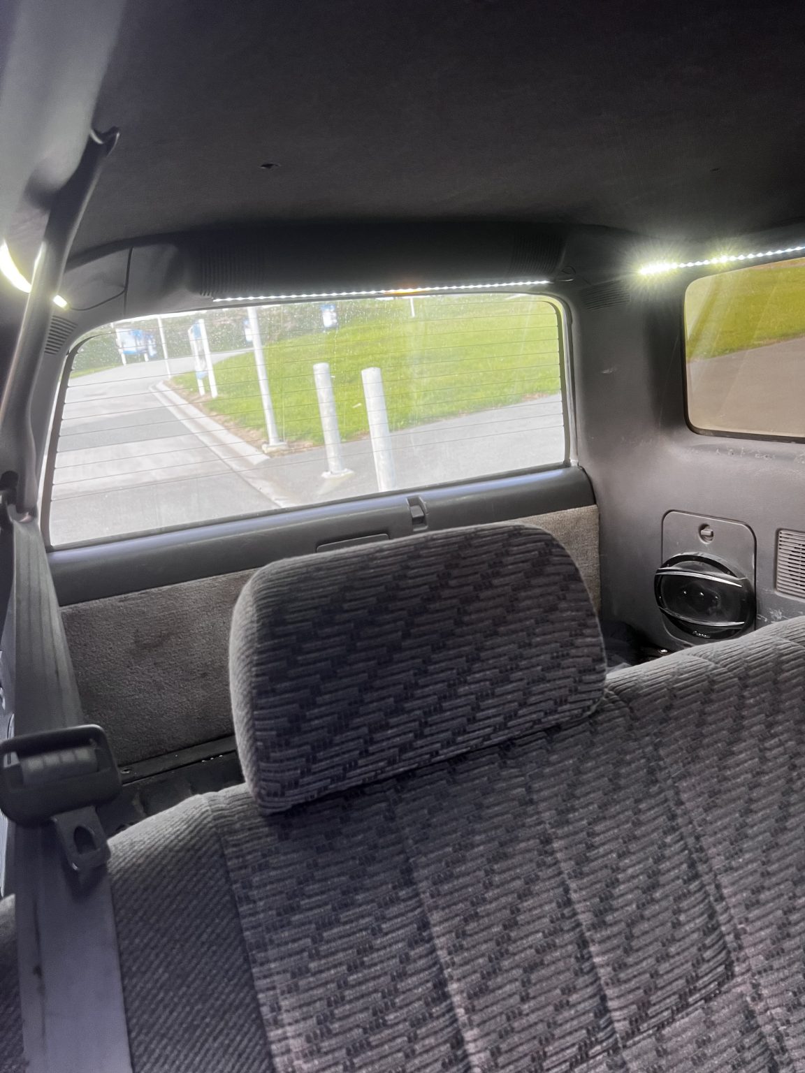 1992 Toyota Hilux V8 Surf