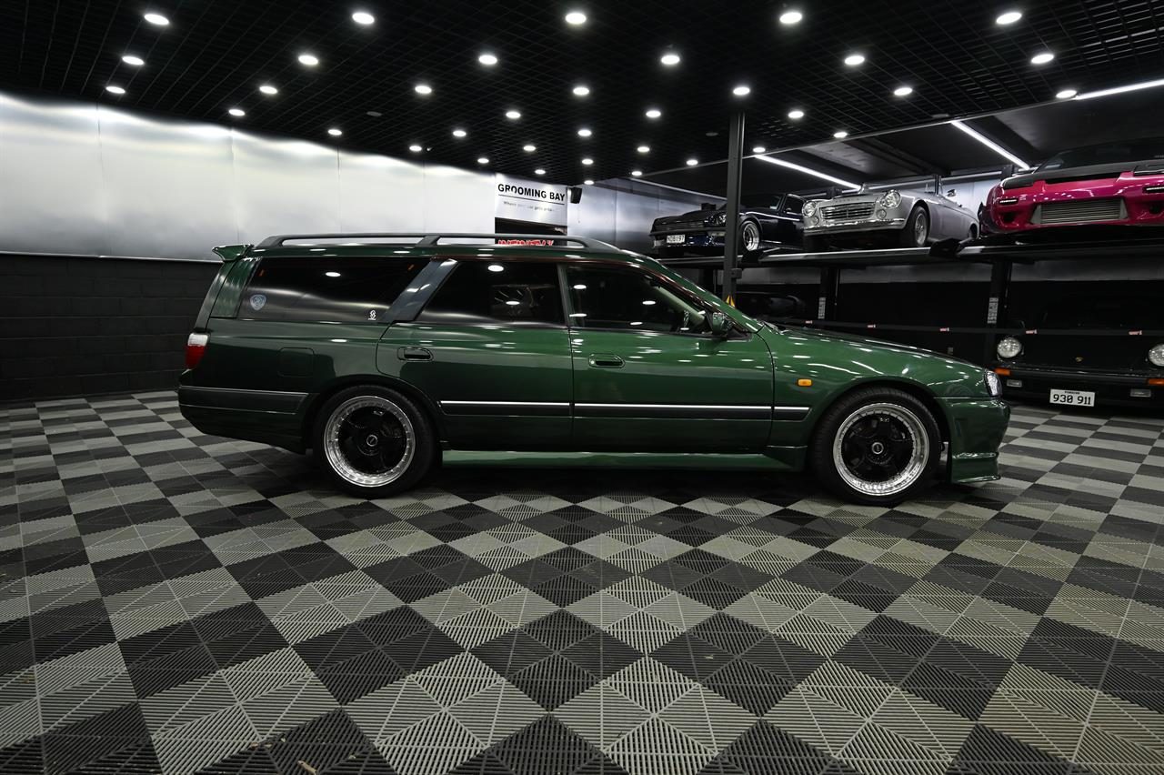 1998 Nissan Stagea RB25det Neo*R34 Front