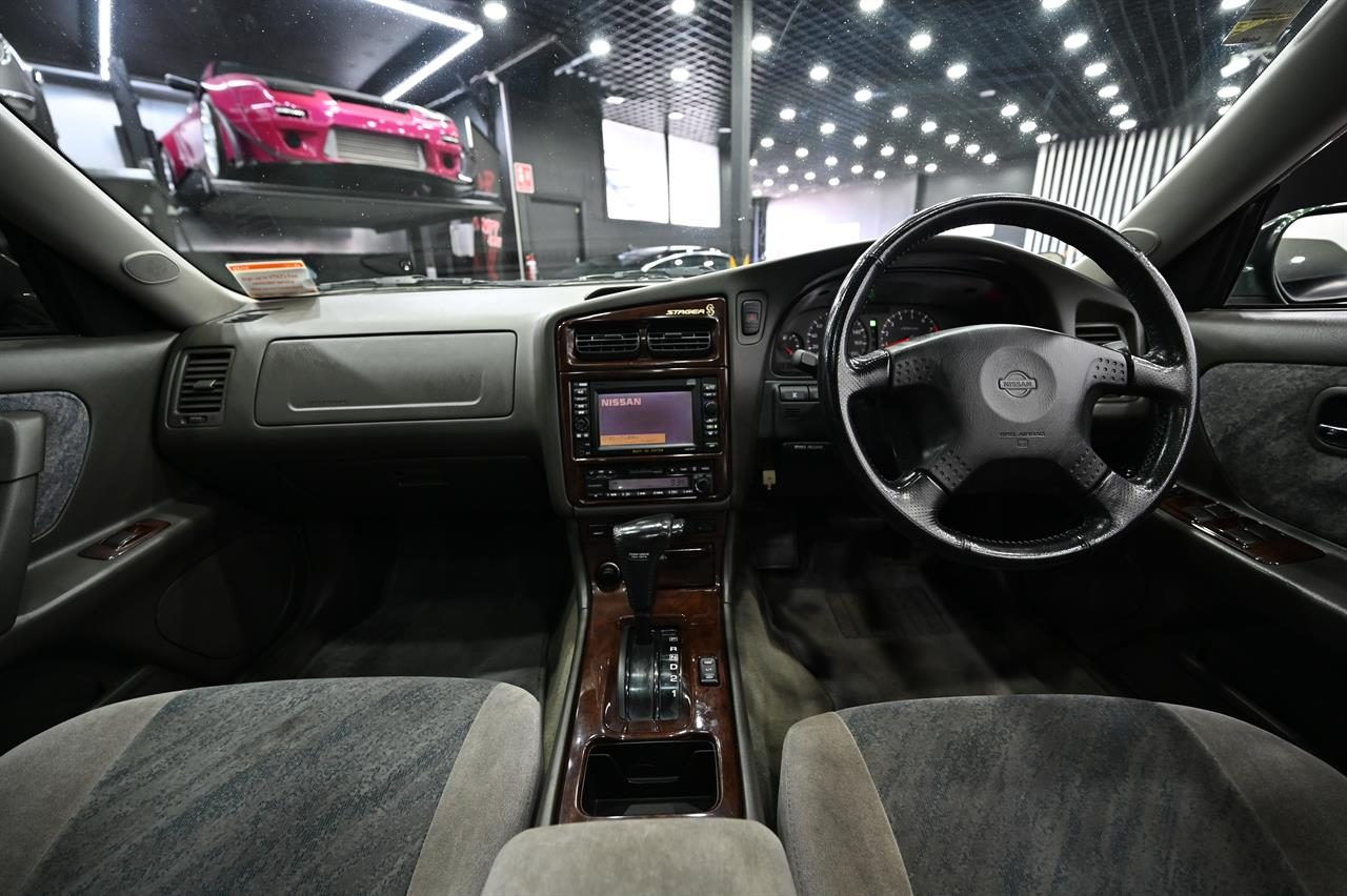1998 Nissan Stagea RB25det Neo*R34 Front