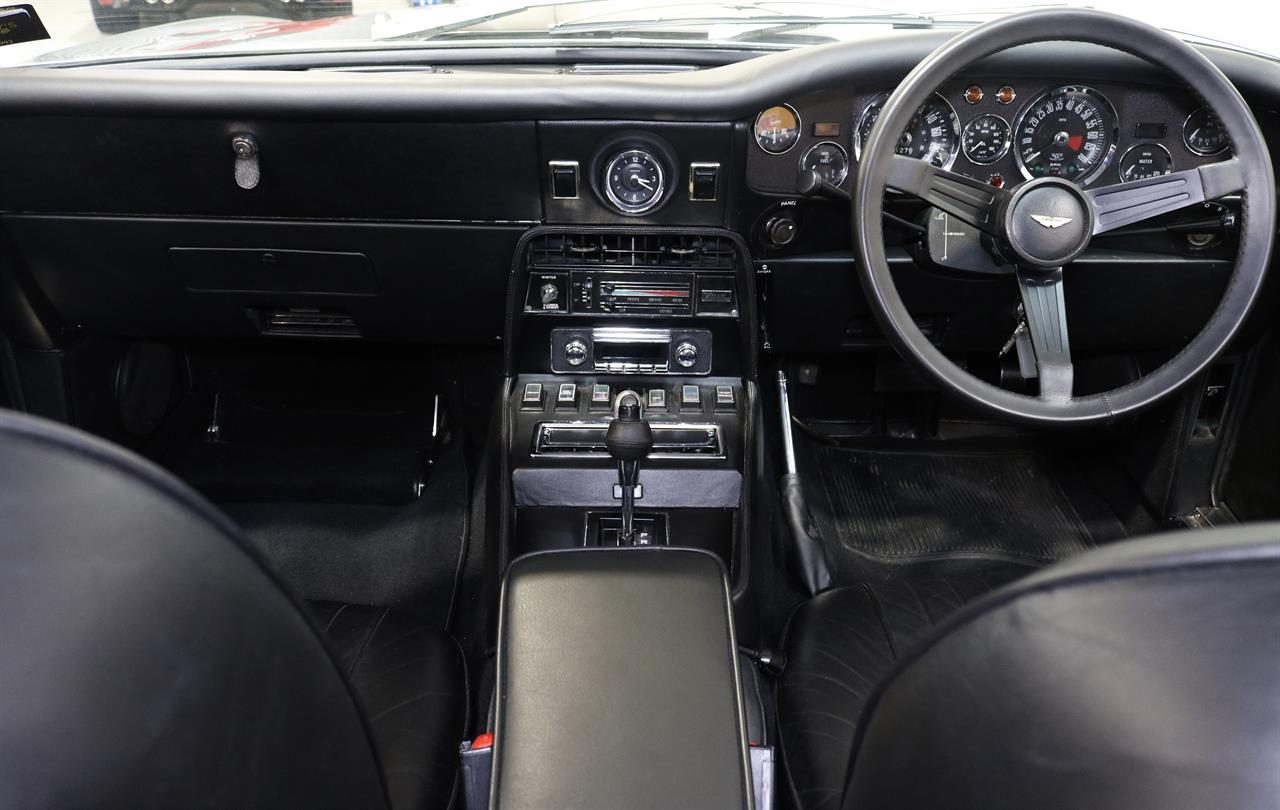 1977 Aston Martin AMV8
