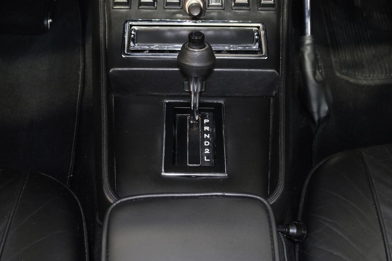 1977 Aston Martin AMV8