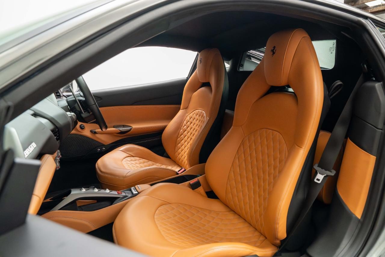 2016 Ferrari 488 GTB 3.9P/7AM/SP/2DR