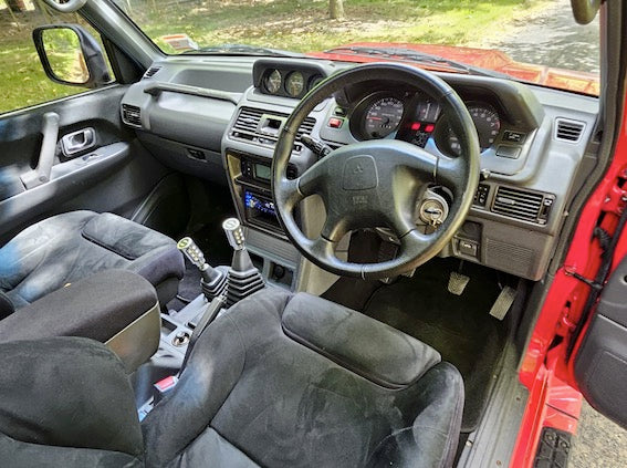 1998 Mitsubishi Pajero Evolution