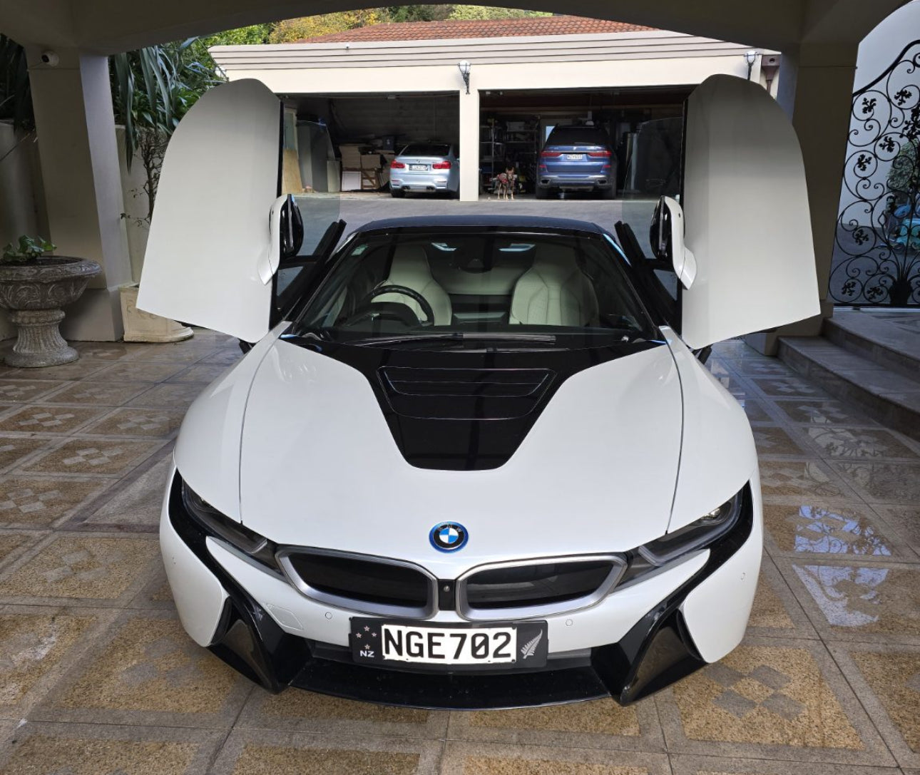 2019 BMW I8 Roadster