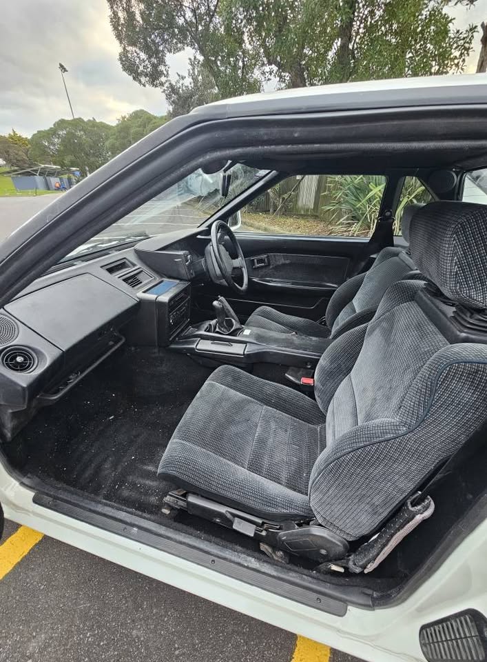 1987 Toyota MR2 AW11