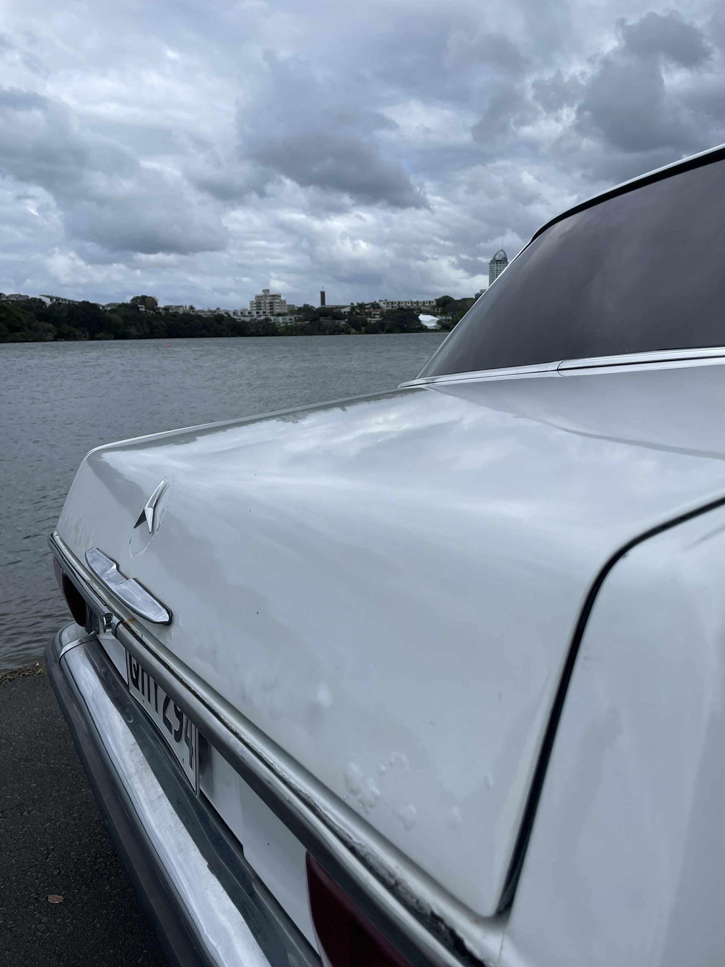 1976 Mercedes-Benz W115 230