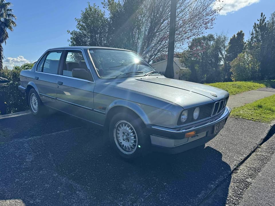 1986 BMW E30