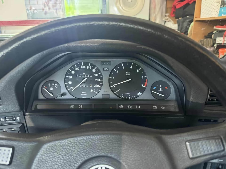 1986 BMW E30