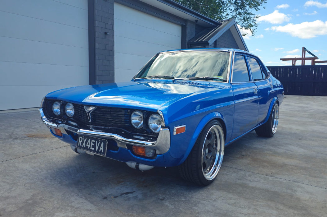 1975 Mazda Rx4 Sedan Blue