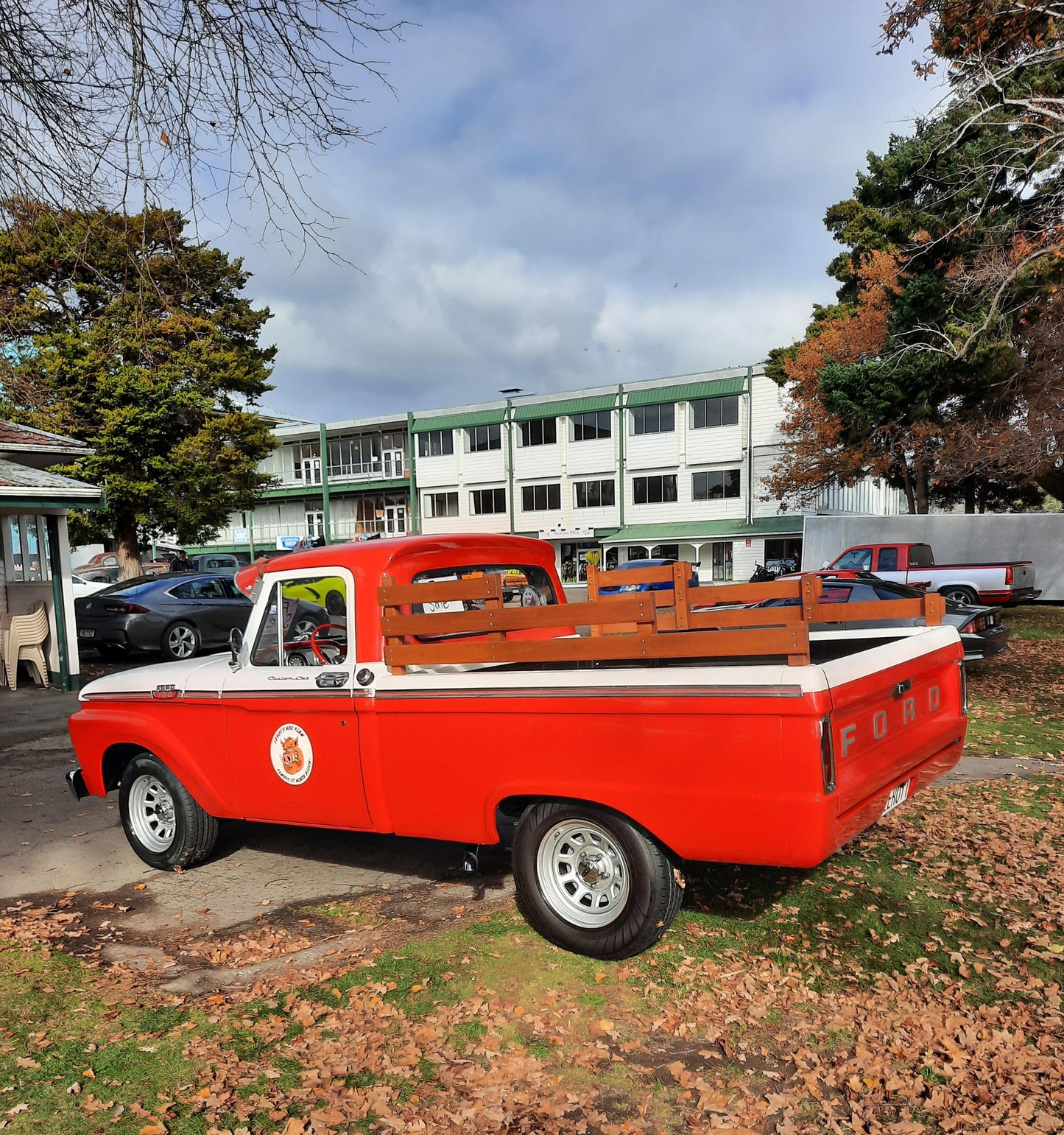 1964 FORD F100 Styleside Short Wheelbase