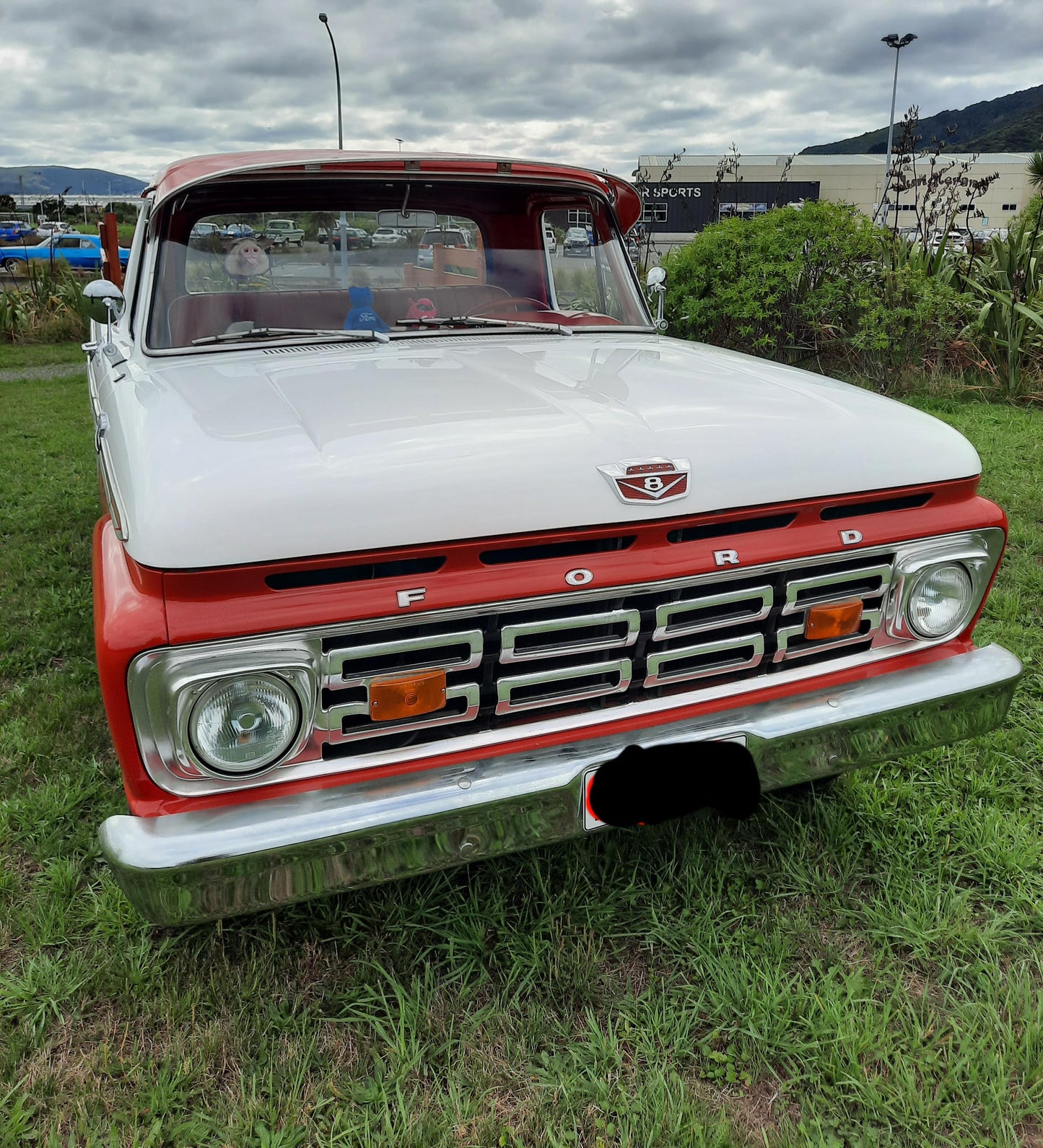 1964 FORD F100 Styleside Short Wheelbase