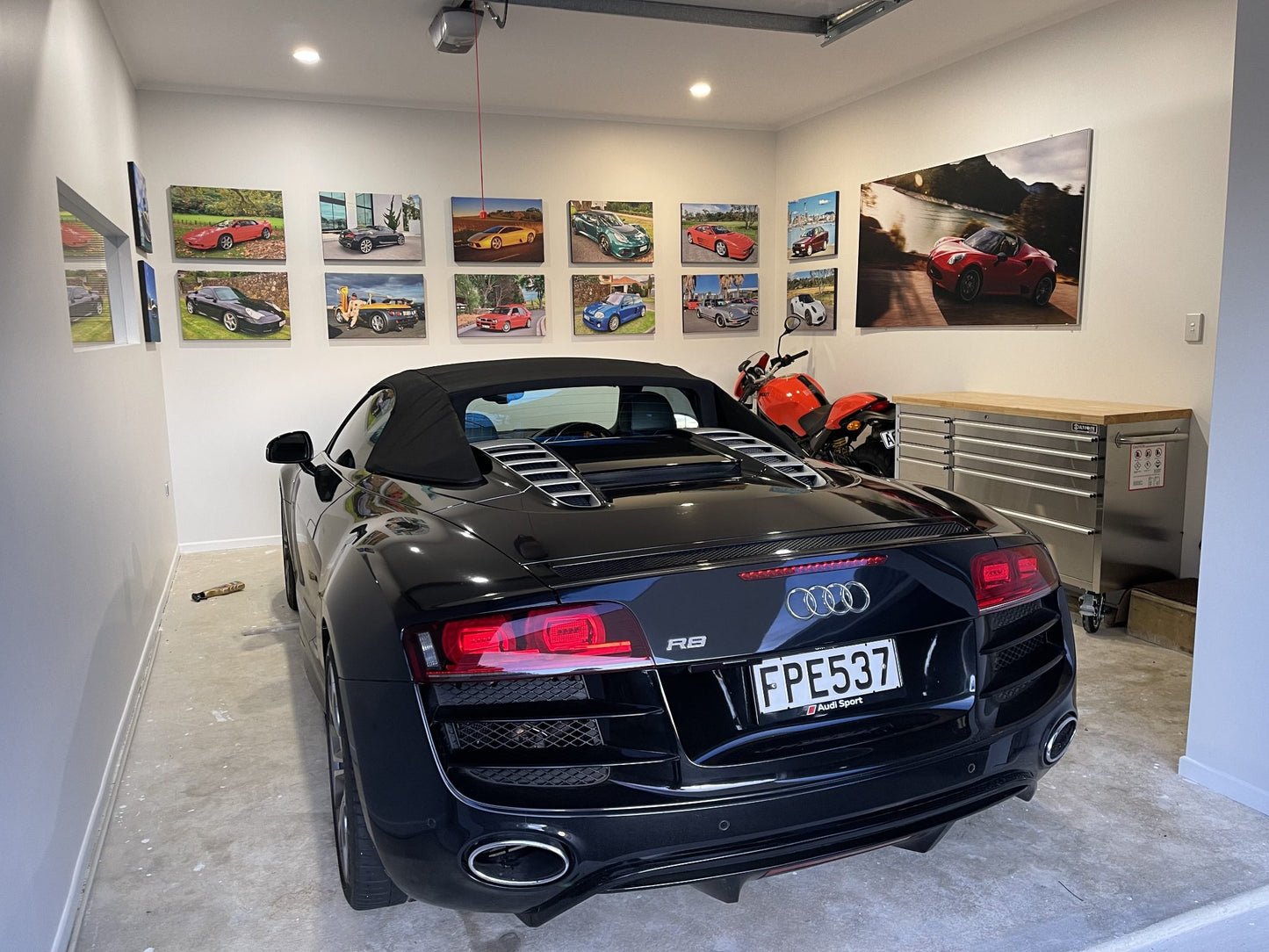 2010 Audi R8 Spyder R