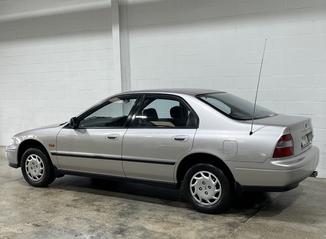 1994 Honda Accord - 1,431ks