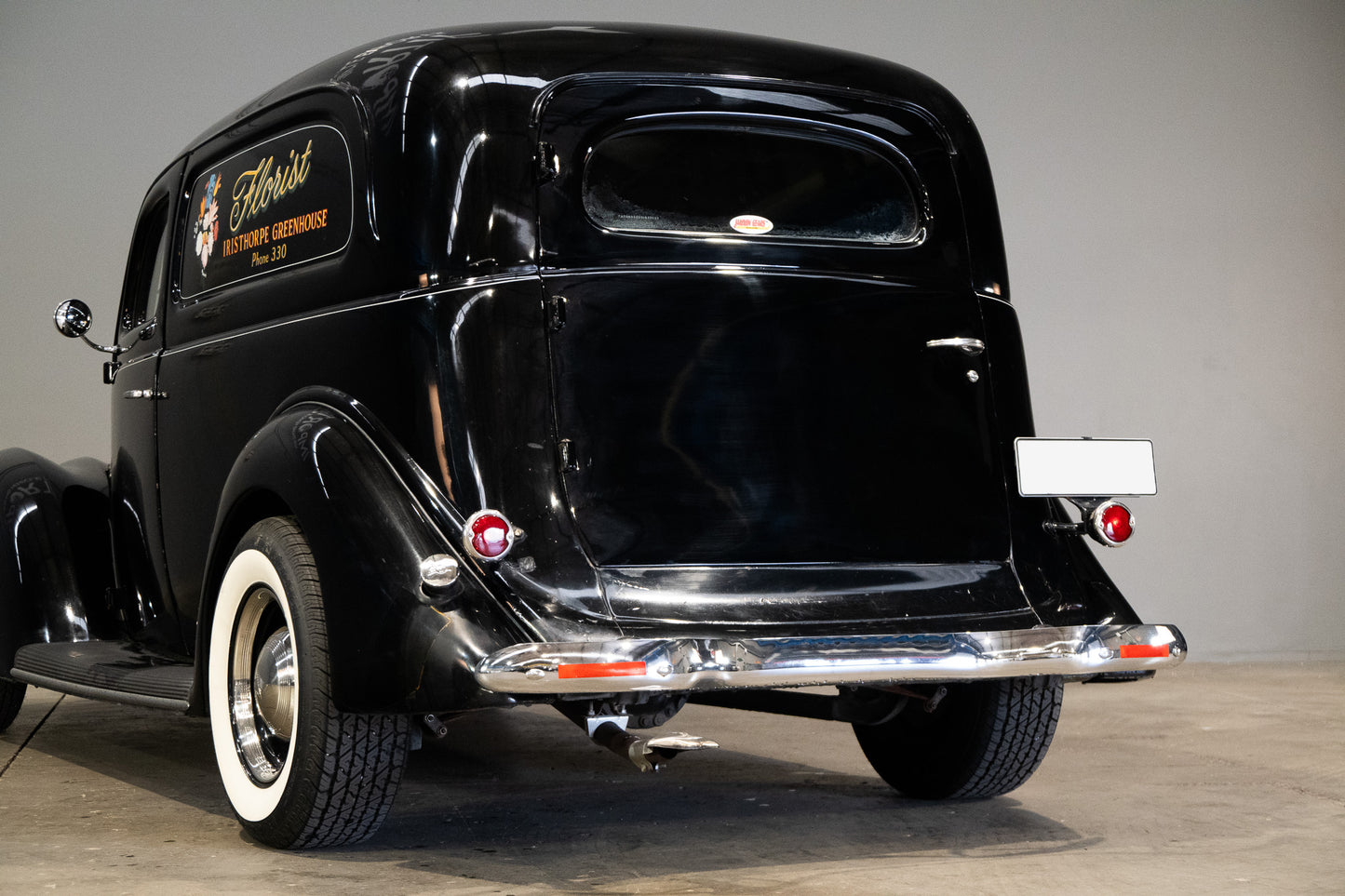 1937 Ford Sedan Delivery