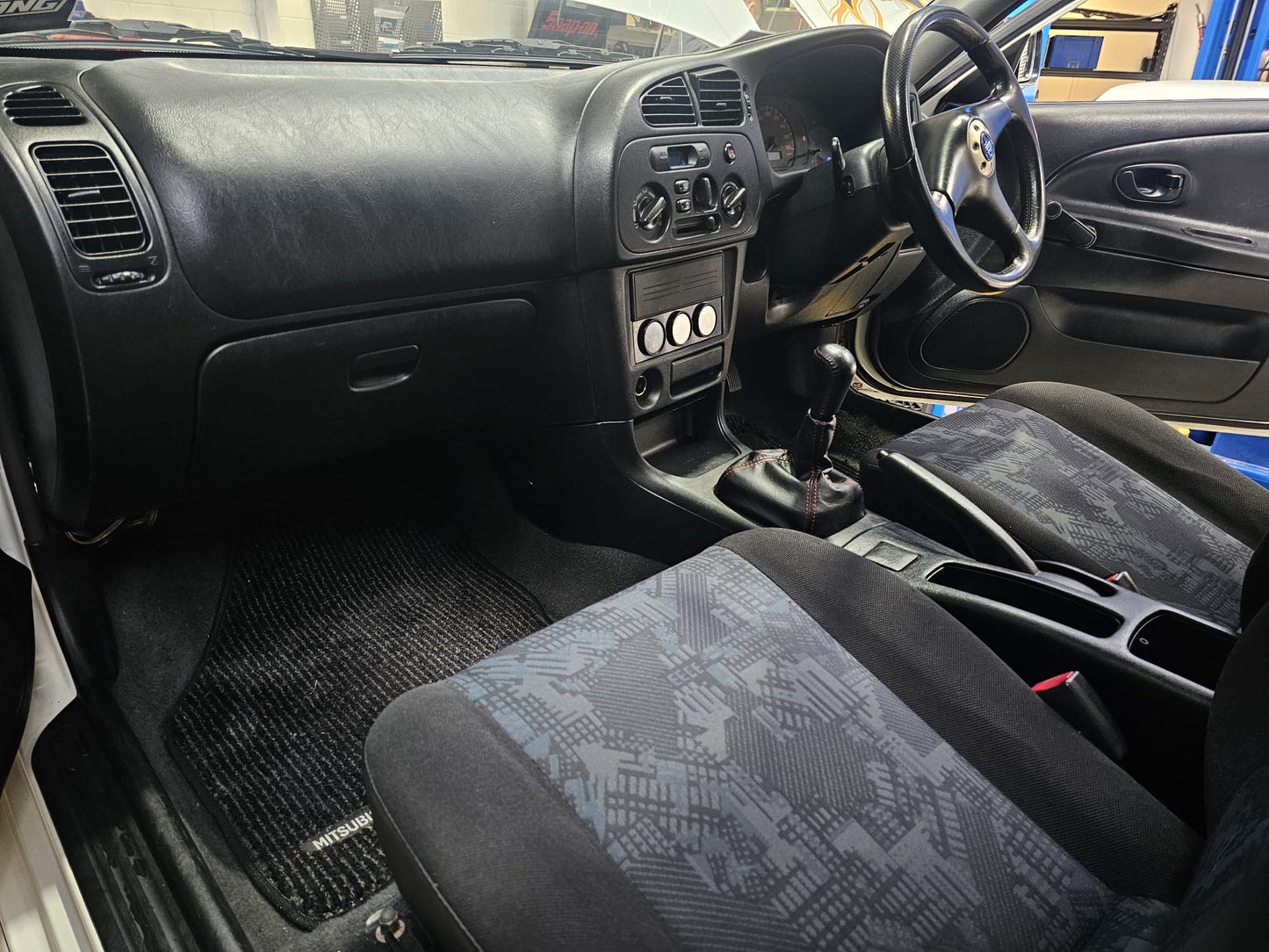 2000 Evo 6.5 Tommi Mäkinen RS