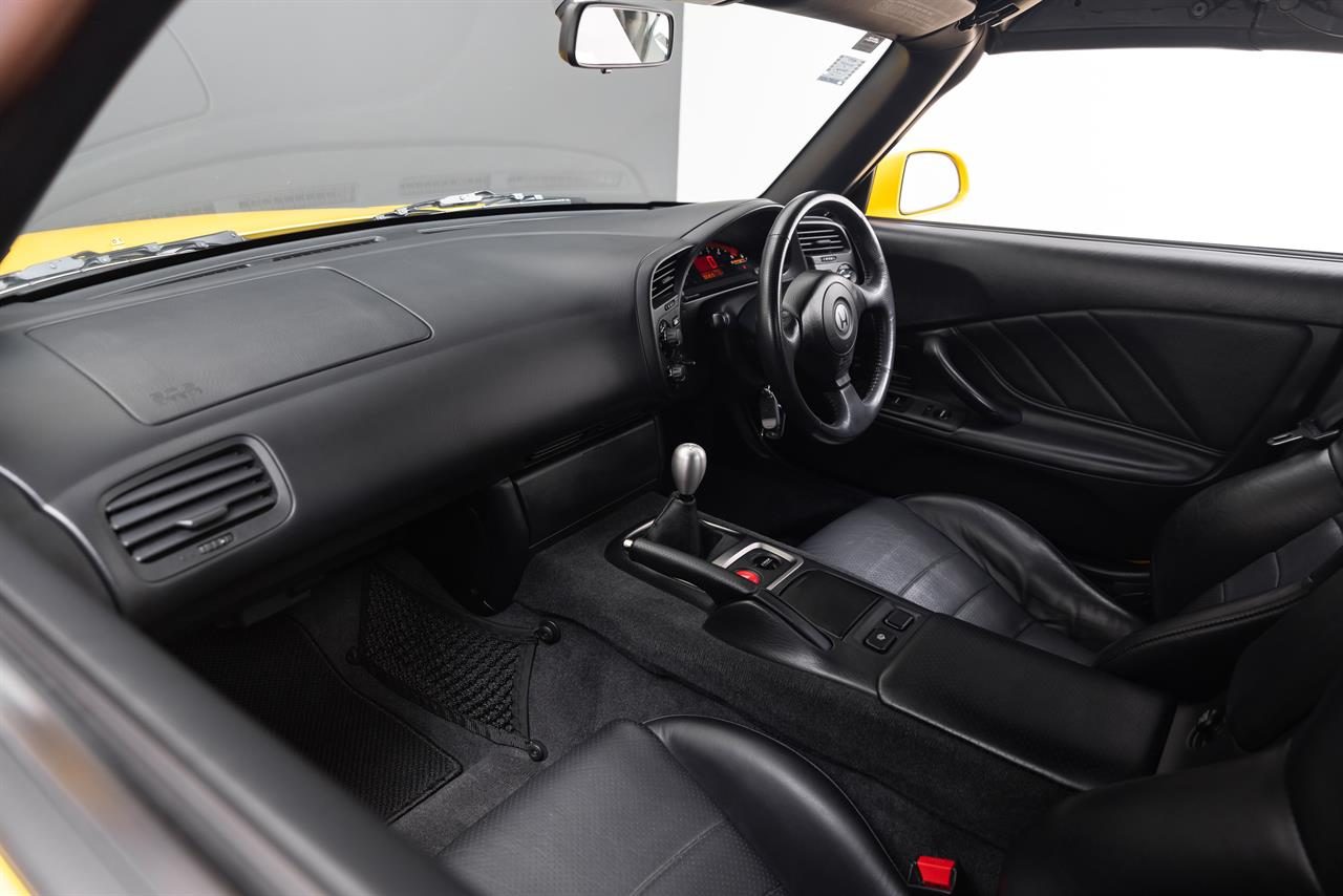 2001 Honda S2000 2.0 2D CONVERT 6M