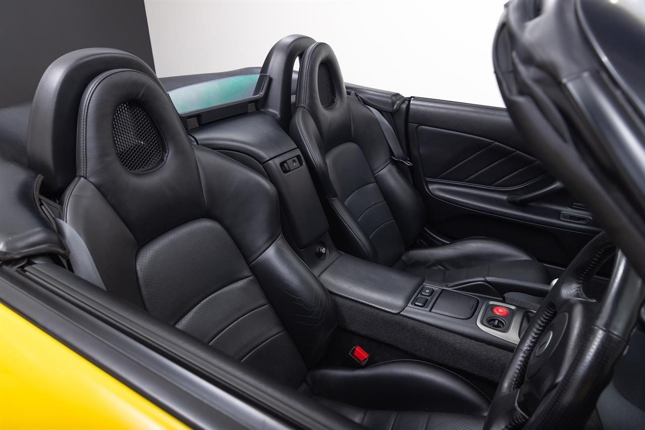 2001 Honda S2000 2.0 2D CONVERT 6M