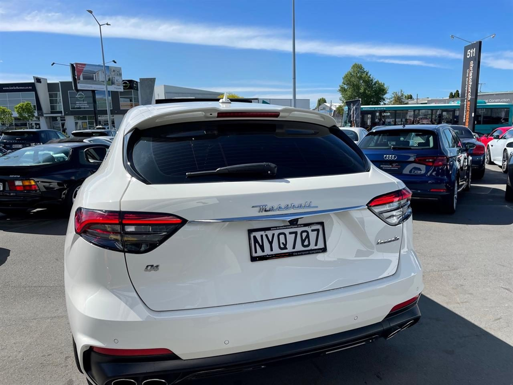 2021 Maserati Levante Gransport Facelift Q4