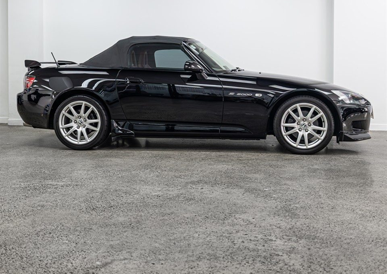 2000 Honda S2000 2.0 2D Convert 6M