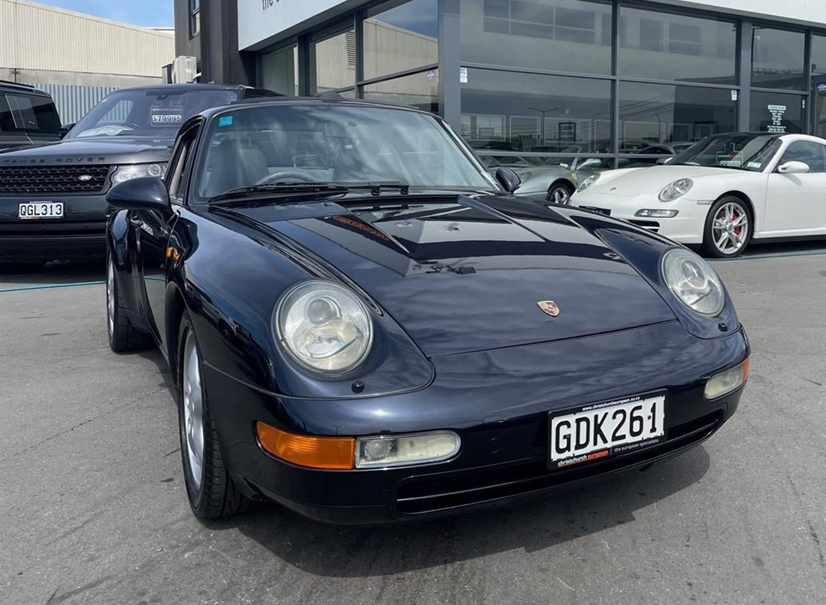 1995 Porsche 911 993 Carrera Coupe