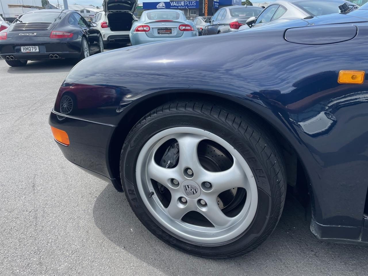1995 Porsche 911 993 Carrera Coupe