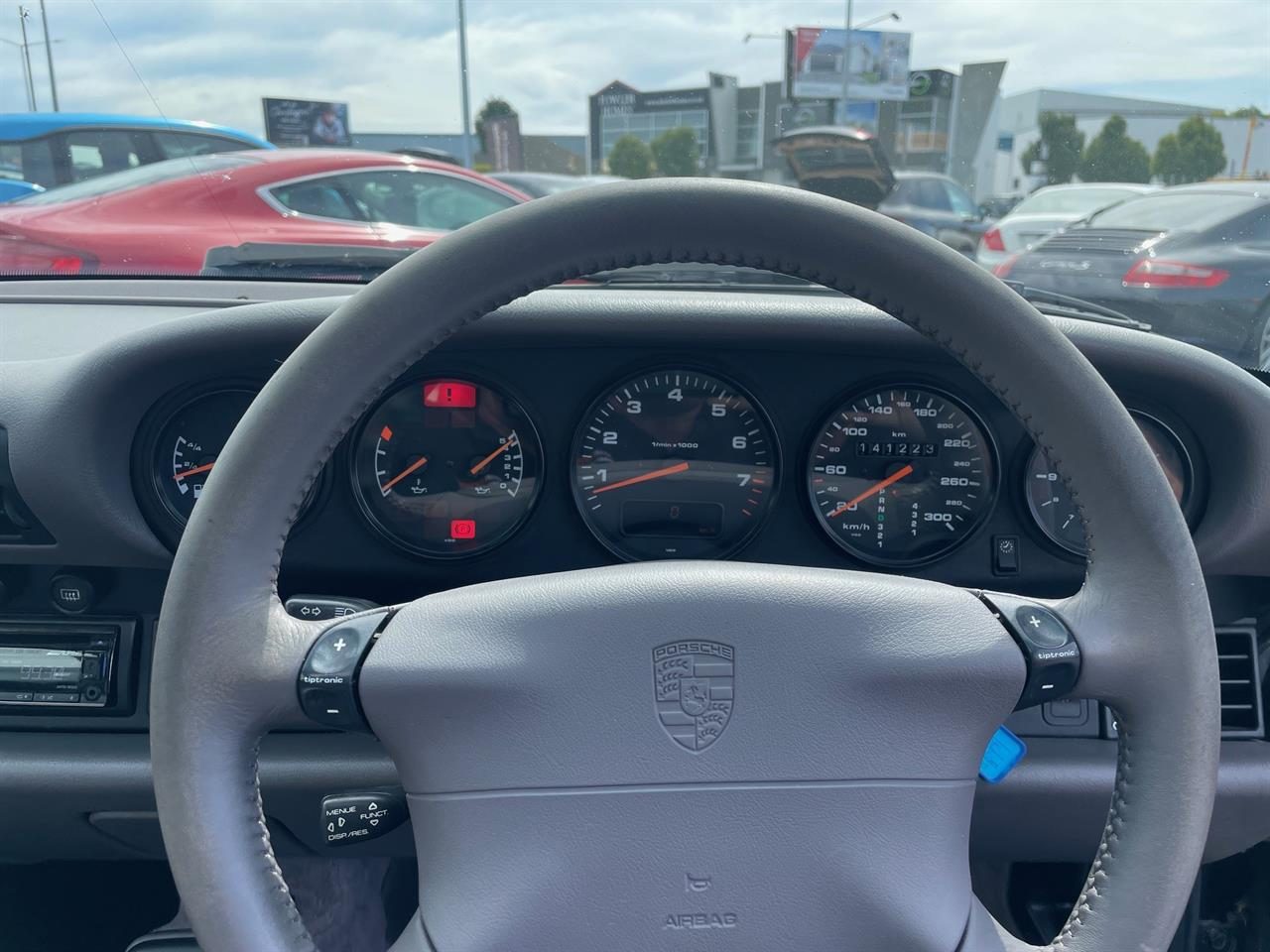 1995 Porsche 911 993 Carrera Coupe