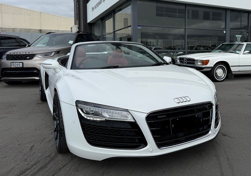 2015 Audi R8 4.2 V8 FSI Spyder S-Tronic Quattro