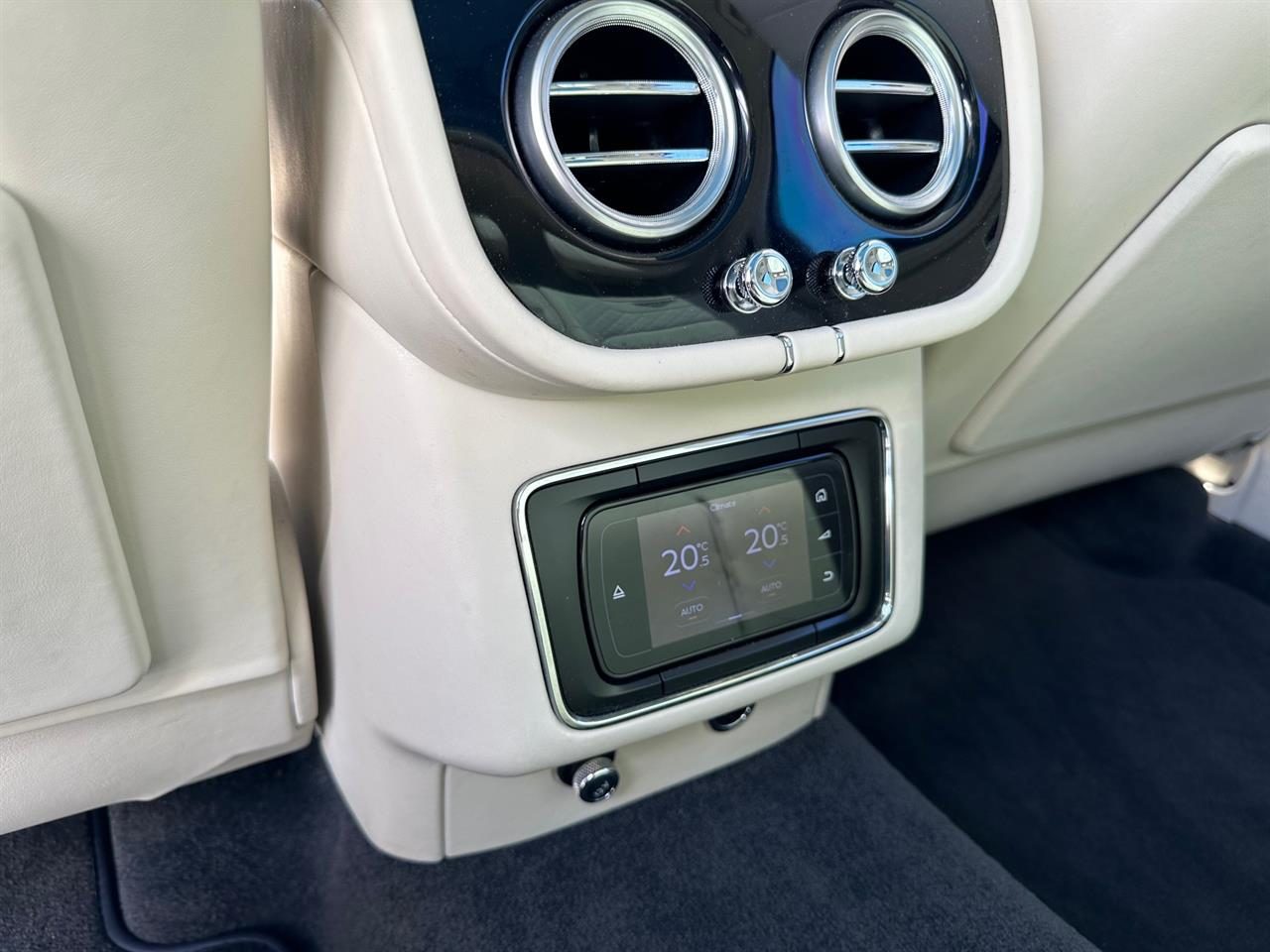 2016 Bentley Bentayga 6.0 W12 Mulliner