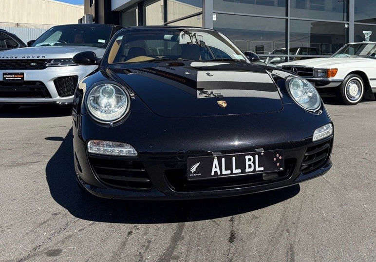 2010 Porsche 911 997.2 Carrera PDK Black Package