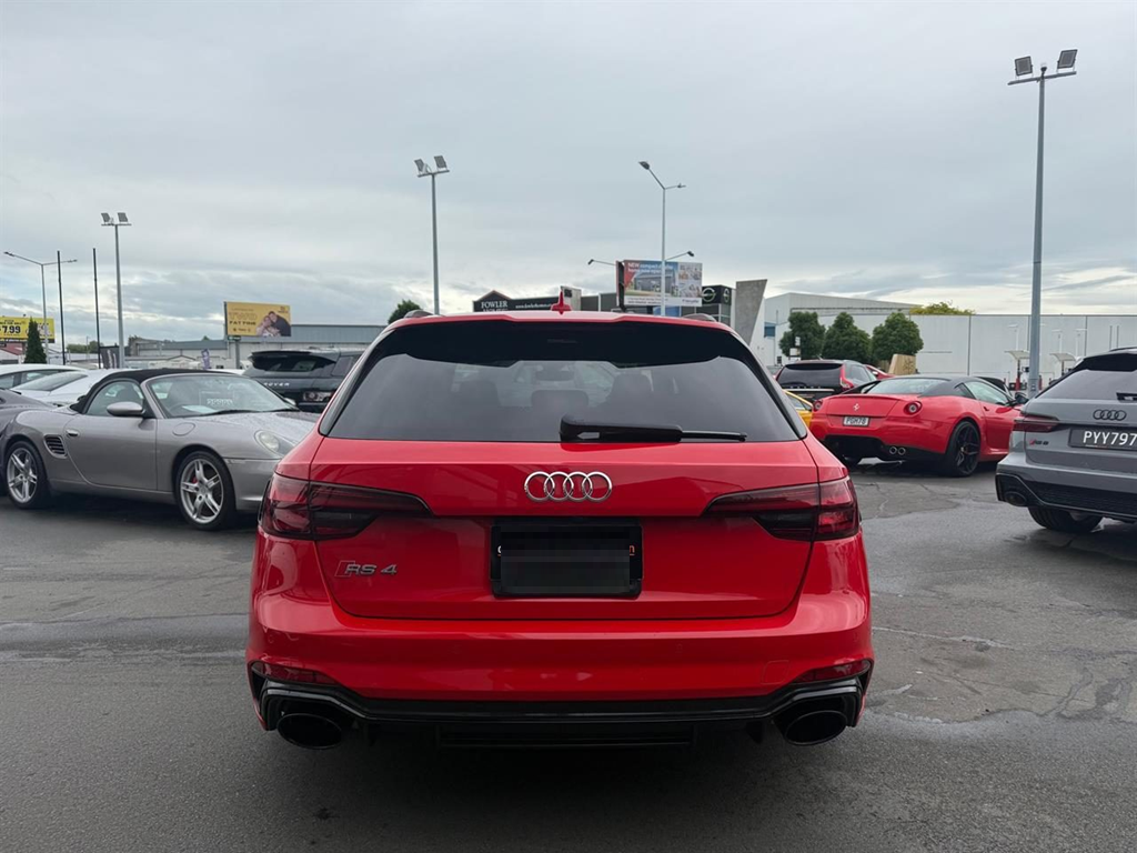2019 Audi RS4 Quattro 2.9T New Shape Avant