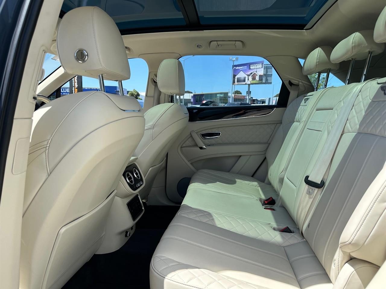 2016 Bentley Bentayga 6.0 W12 Mulliner