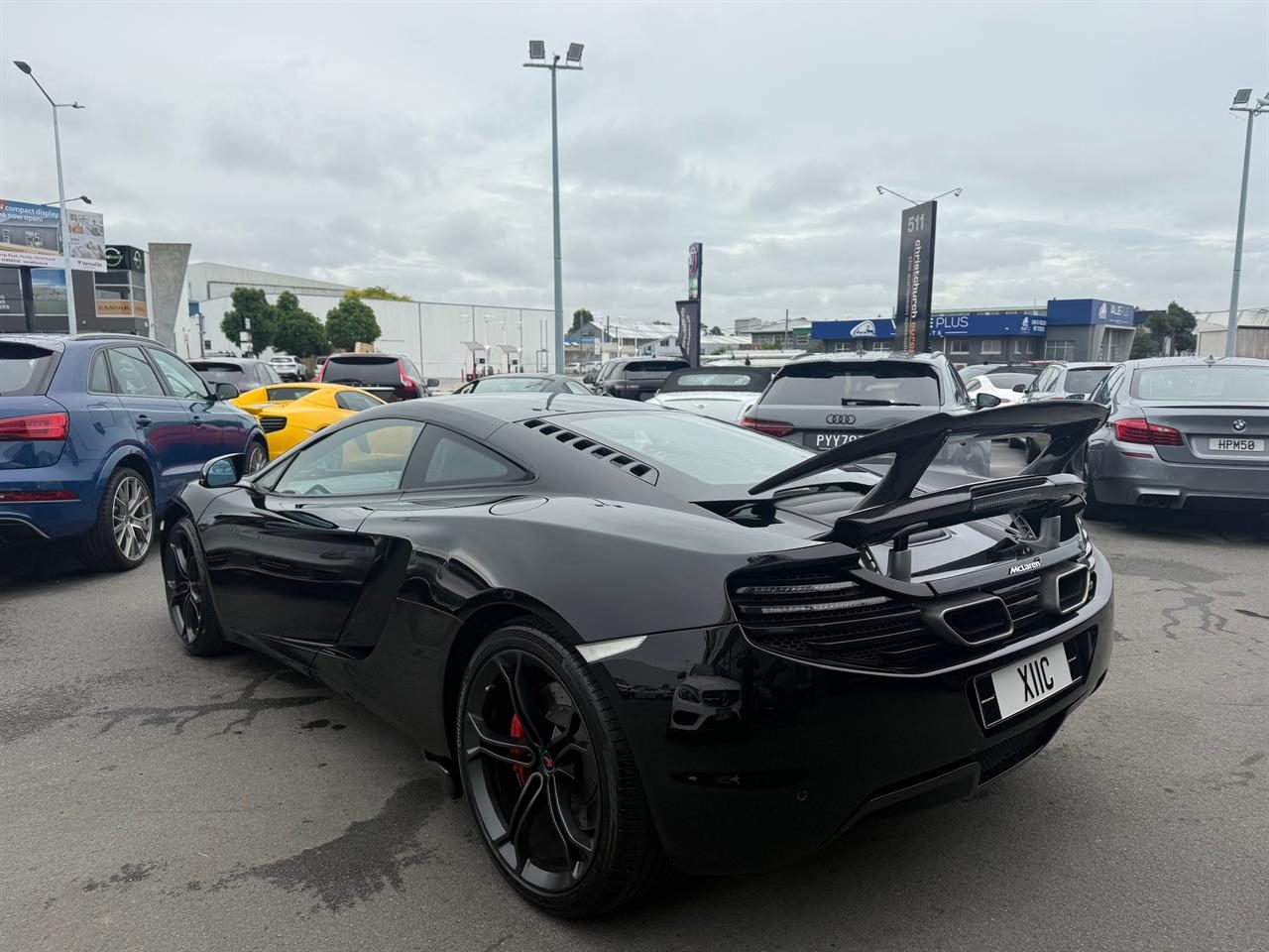 2012 McLaren MP4-12C Coupe