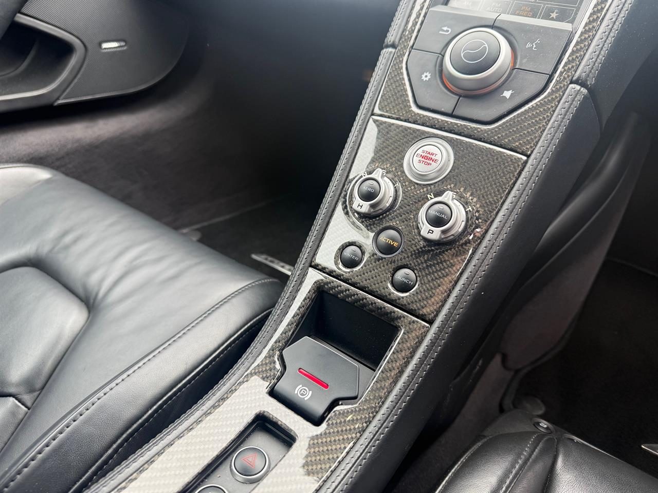 2012 McLaren MP4-12C Coupe