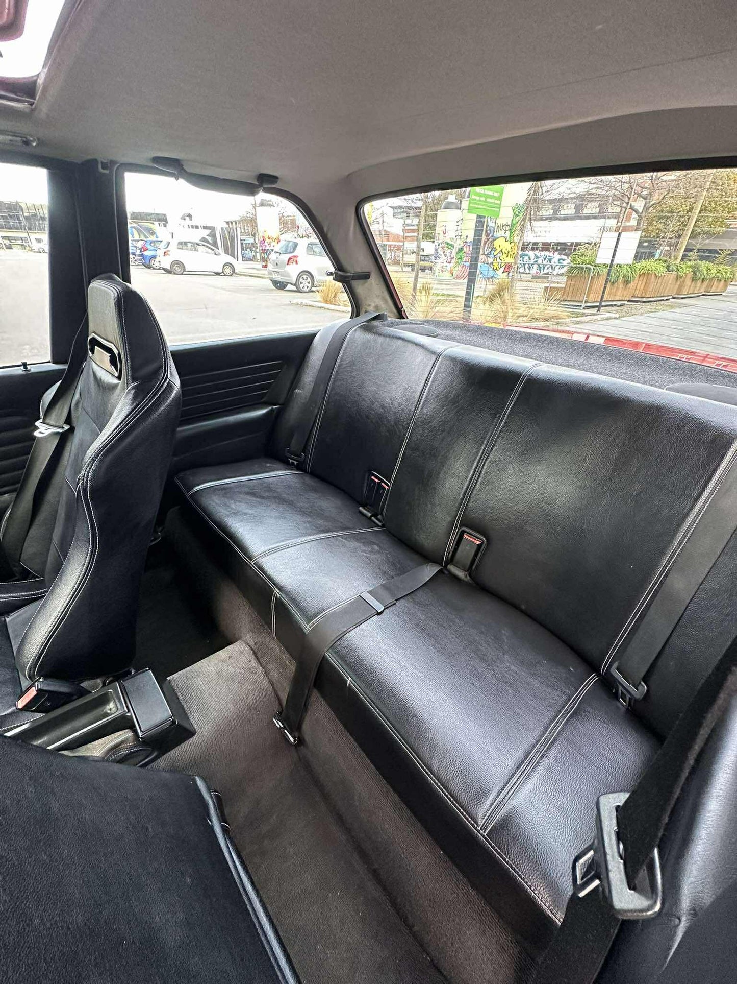 1988 E30 BMW 325i