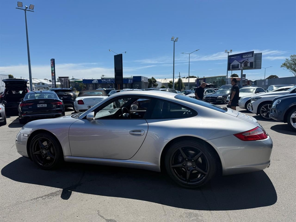 2005 Porsche 911 997 Carrera