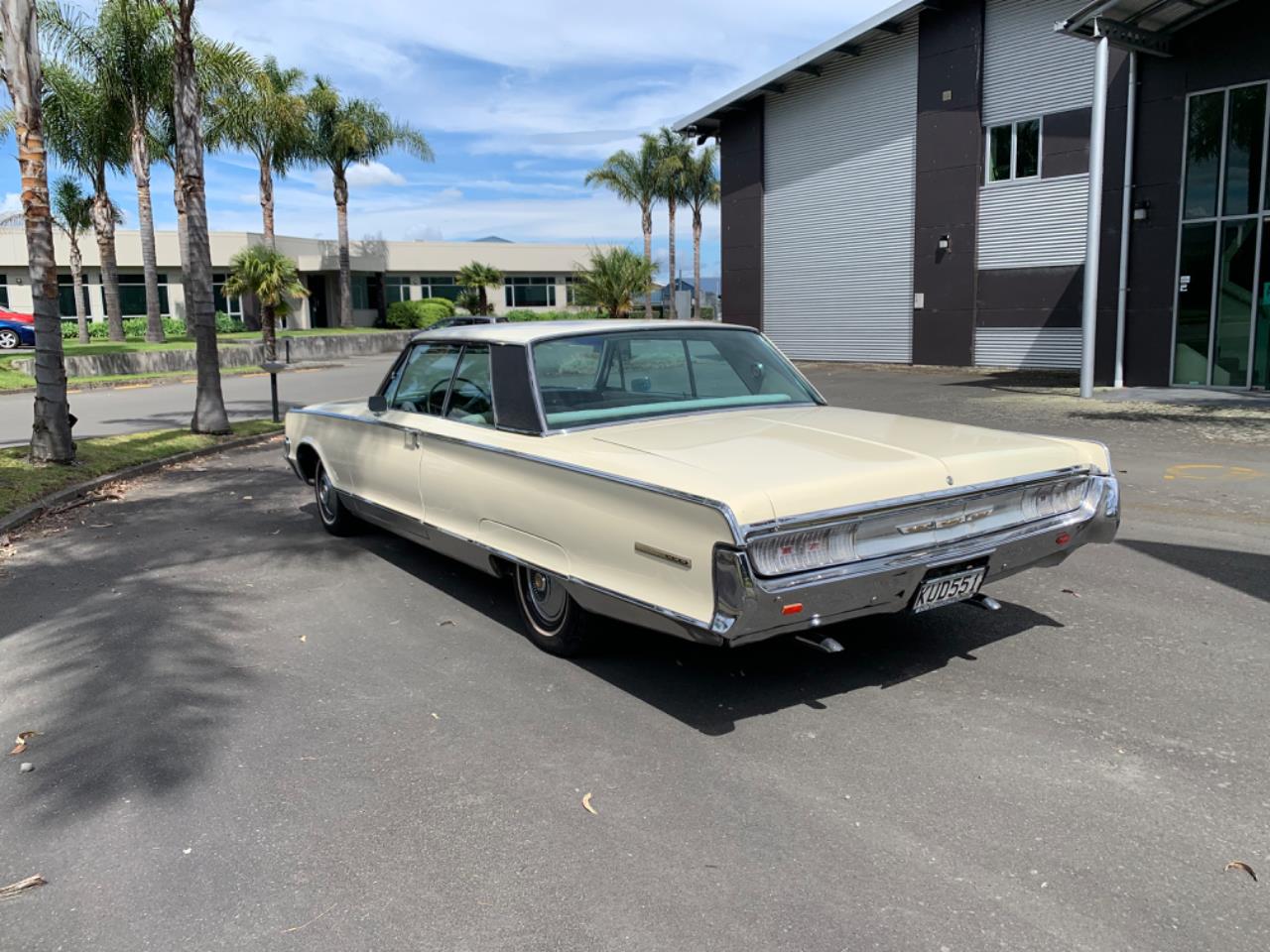 1965 Chrysler New Yorker Big Block, 2 Door Hardtop