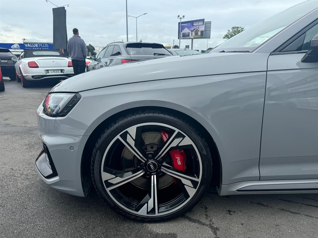 2019 Audi RS4 Quattro 2.9T New Shape Avant