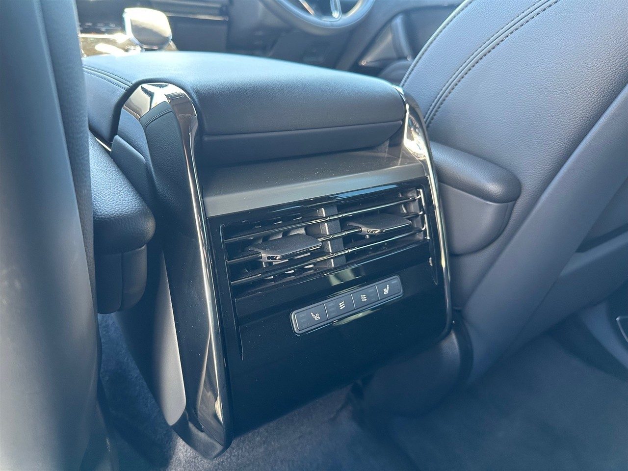 2023 Land Rover Range Rover Sport D300 R-Dynamic Latest Model