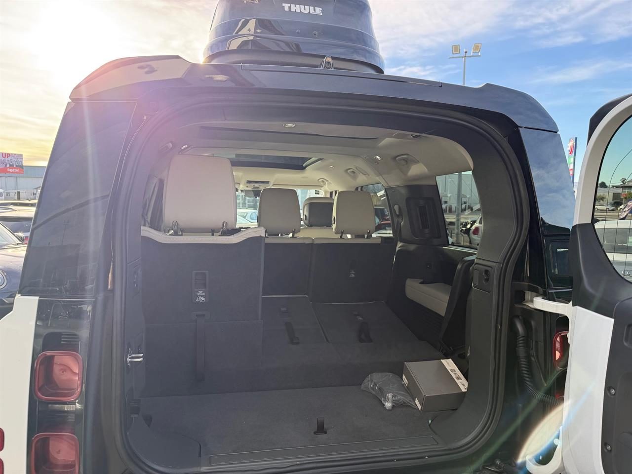 2022 Land Rover Defender 130 D300 HSE First Edition 8 Seater