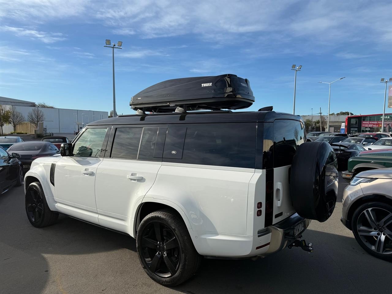 2022 Land Rover Defender 130 D300 HSE First Edition 8 Seater