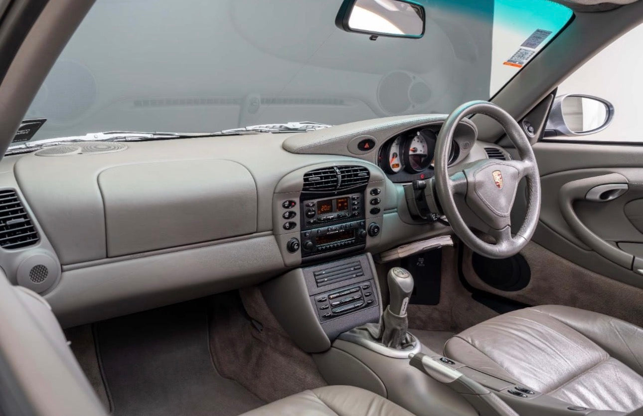 2001 Porsche 911 Turbo - Manual