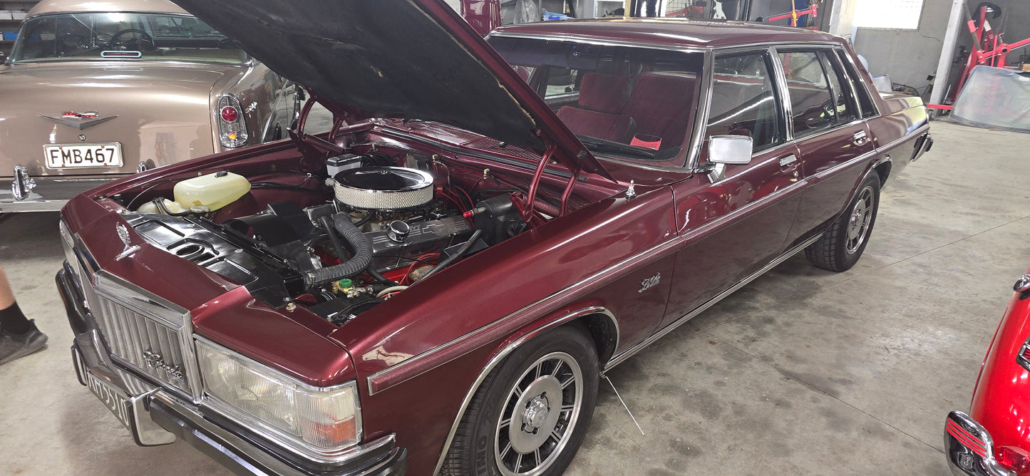 Holden Statesman